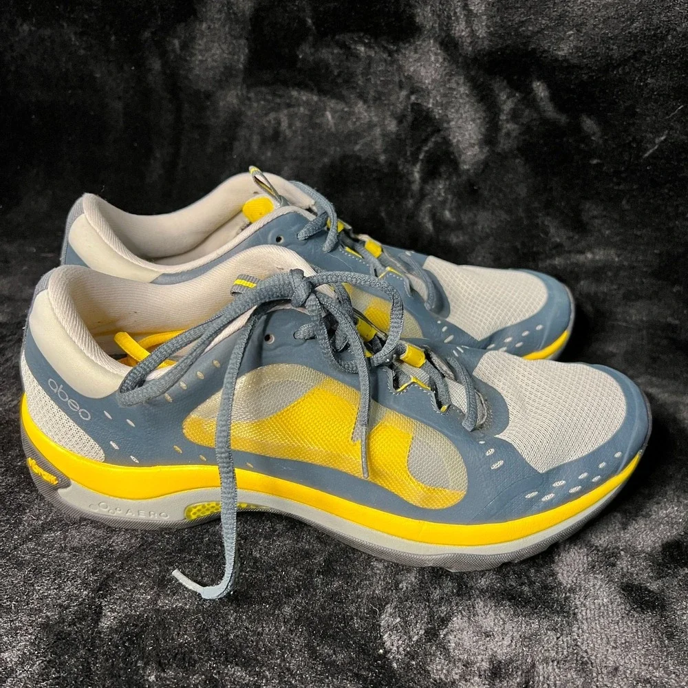 Abeo Armus Womens 8.5 M Running Shoes Gray Gold Low Top Lace Up Athletic Sneaker
